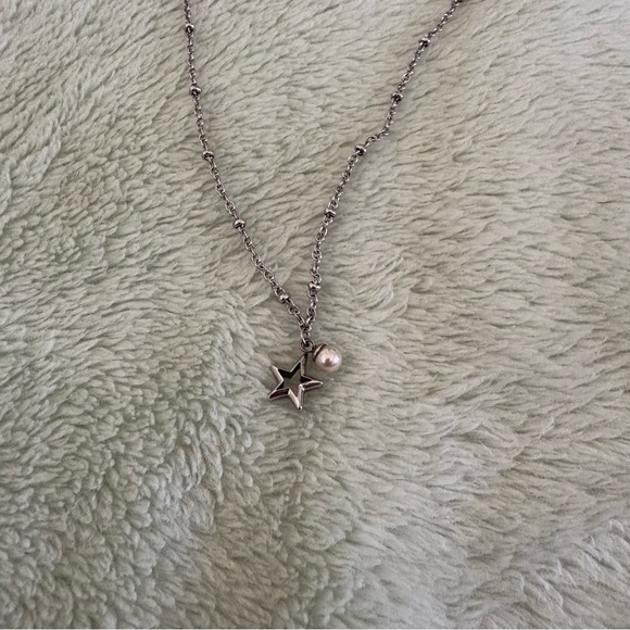 Majorica Silver Star and Pearl Rockstar Necklace - Picture 1 of 3